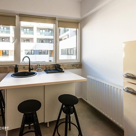 Central Residence Apartment 1012 Bukares Bagian luar foto
