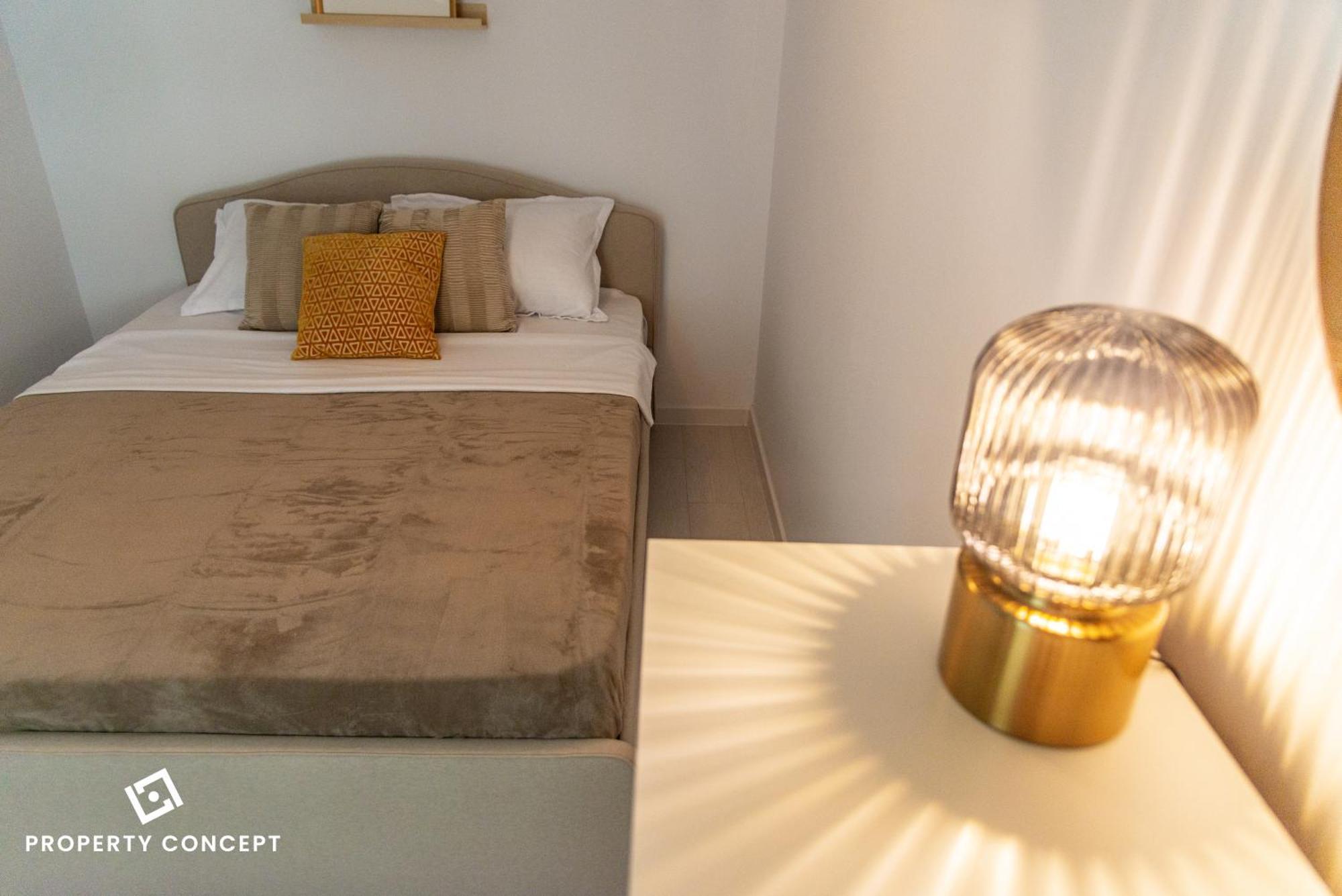 Central Residence Apartment 1012 Bukares Bagian luar foto